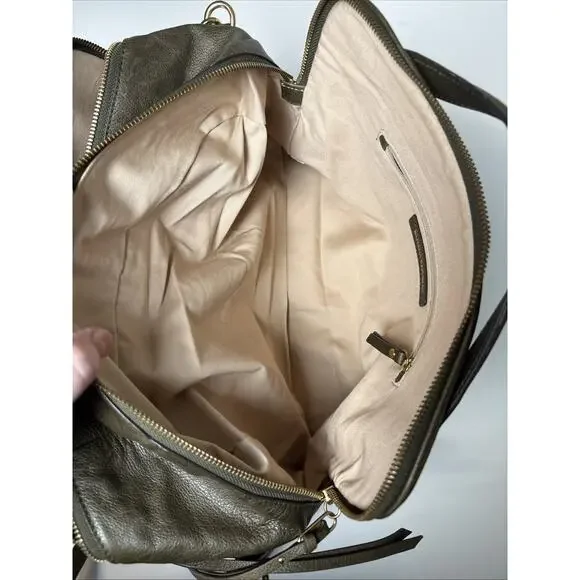 BANANA REPUBLIC Leather Large Duffle North/South Tote Dark Olive Green 2015 - Picture 14 of 16